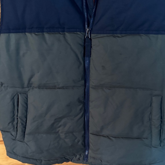 NWOT St. John's Bay Black and Olive Vest - Picture 3 of 4